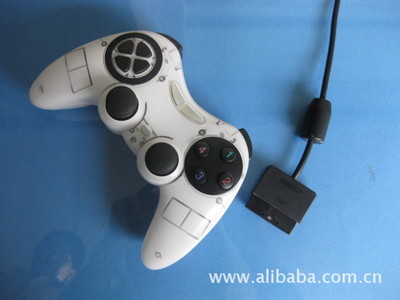 【PS2无线2.4G游戏机手柄 接收器 双马双震动 游戏机周边配件】价格,厂家,图片,其他电脑周边产品,深圳瑞昱电子销售部-